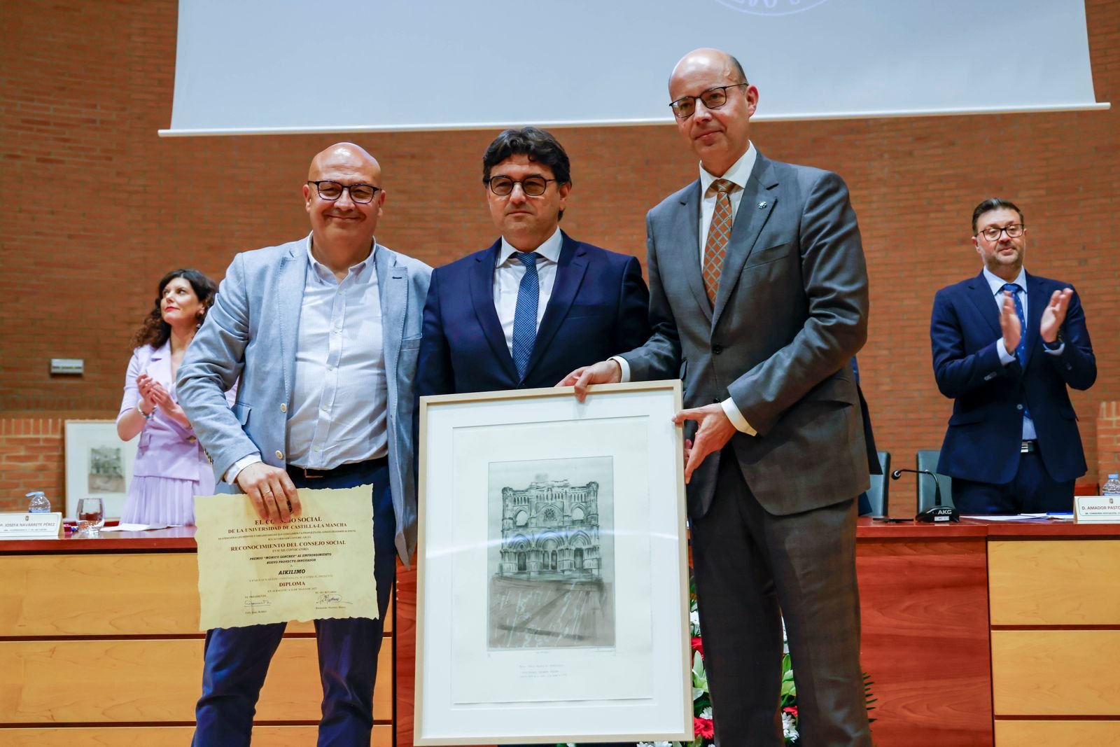 Entrega del Premio Mónico Sánchez 2025 al equipo de Aikilimo